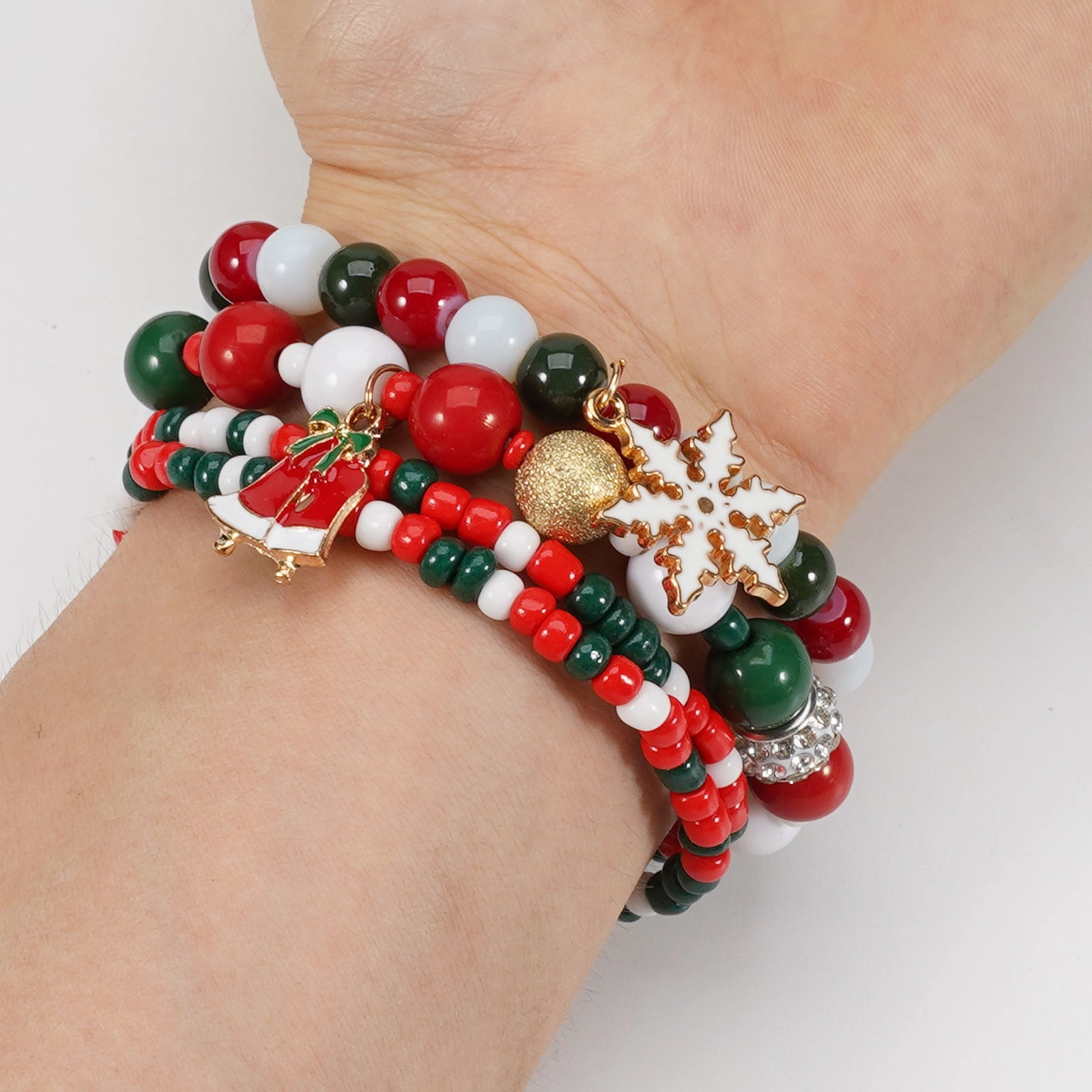 Wholesale Christmas Snowman Snowflake Christmas Tree Old Man Deer Hat Pendant Elastic Rope Bracelet