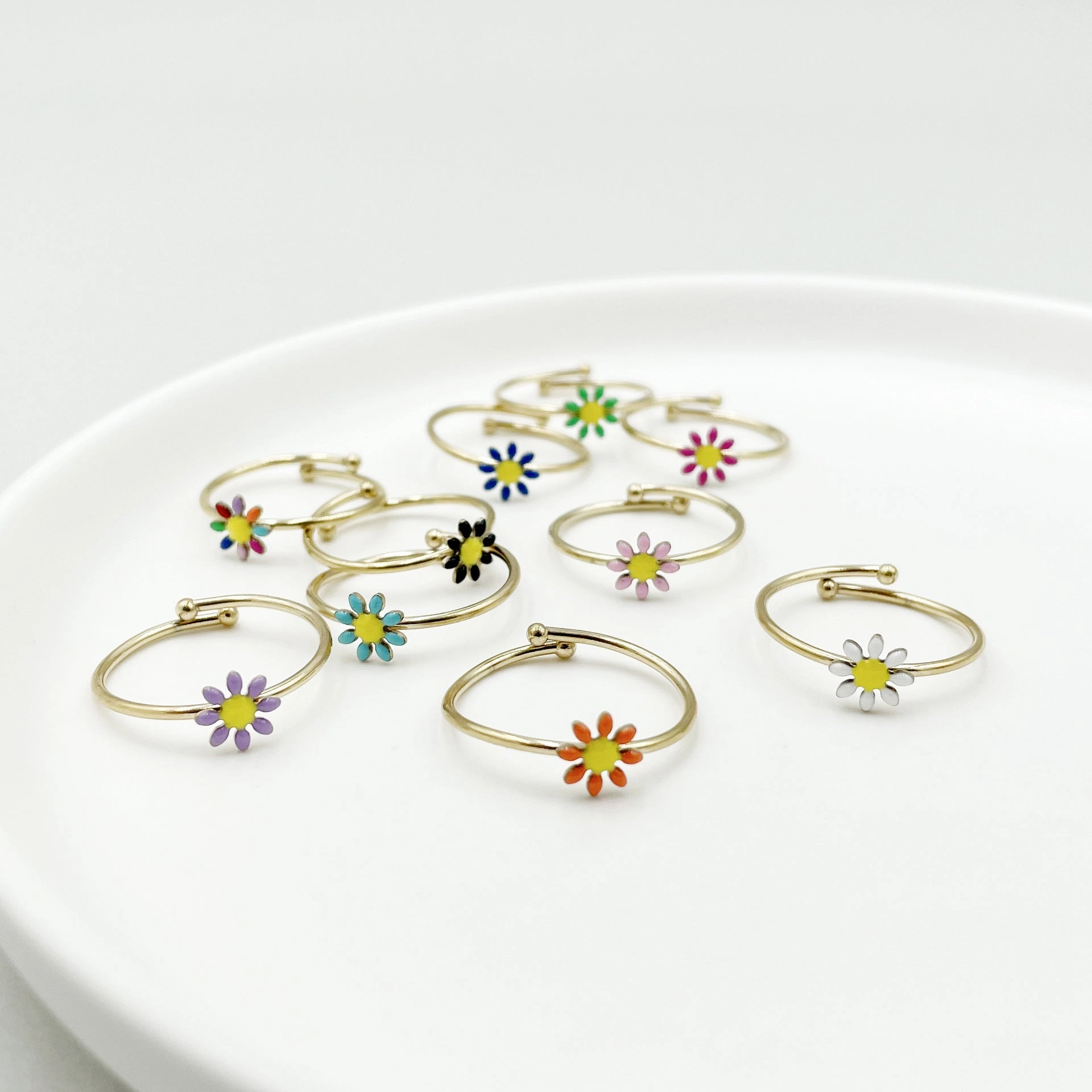 Wholesale Colorful Oil Drip Sunflower Adjustable Titanium Steel Ring