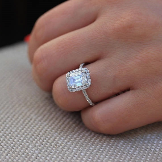 Wholesale Copper 3.5 Carat Simulated Zircon Rectangular Ring
