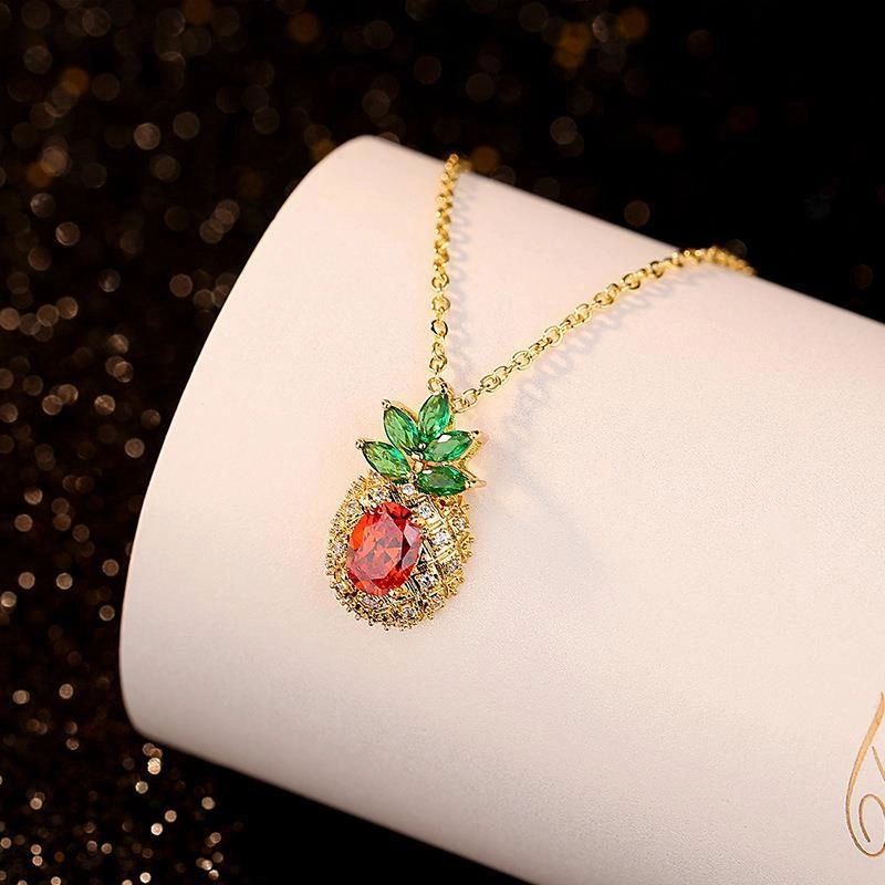 Wholesale Copper Diamond Carrot Pendant Creative Necklace
