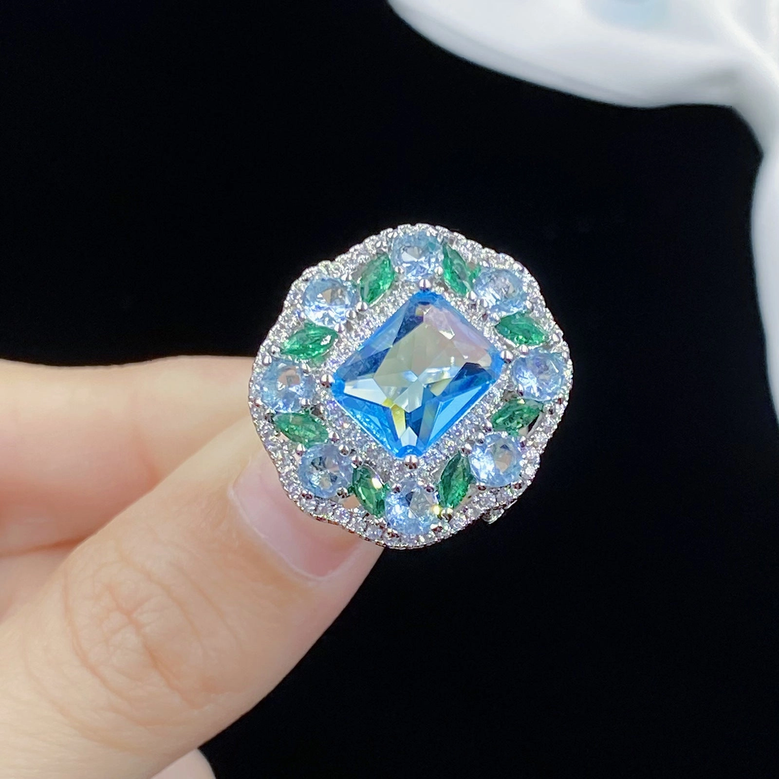Wholesale Copper Imitation Mosang Ring Set