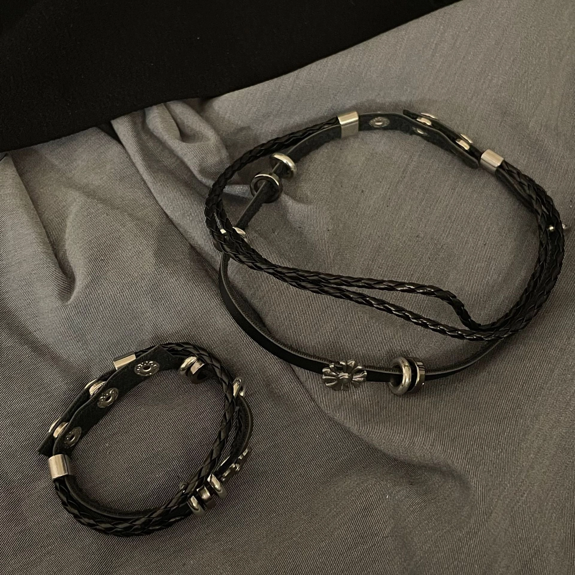 Wholesale Cross Men's Vintage Dark Leather Bracelet