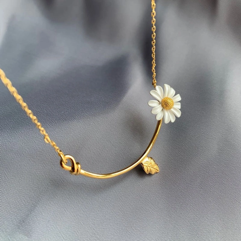 Wholesale Daisy Alloy Rings Necklace Set
