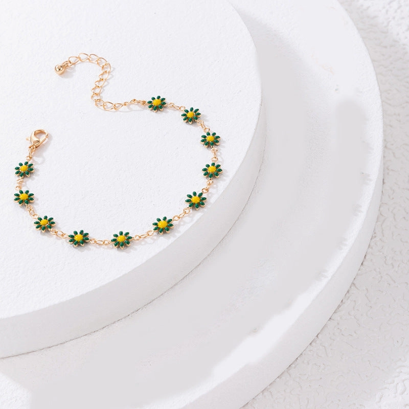 Wholesale Daisy Clavicle Alloy Necklaces