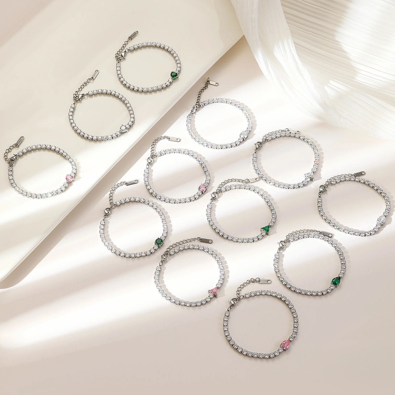 Wholesale Diamond-encrusted Geometric Titanium Steel Bracelet