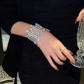Wholesale Diamond Inlaid Crystal Alloy Bracelet