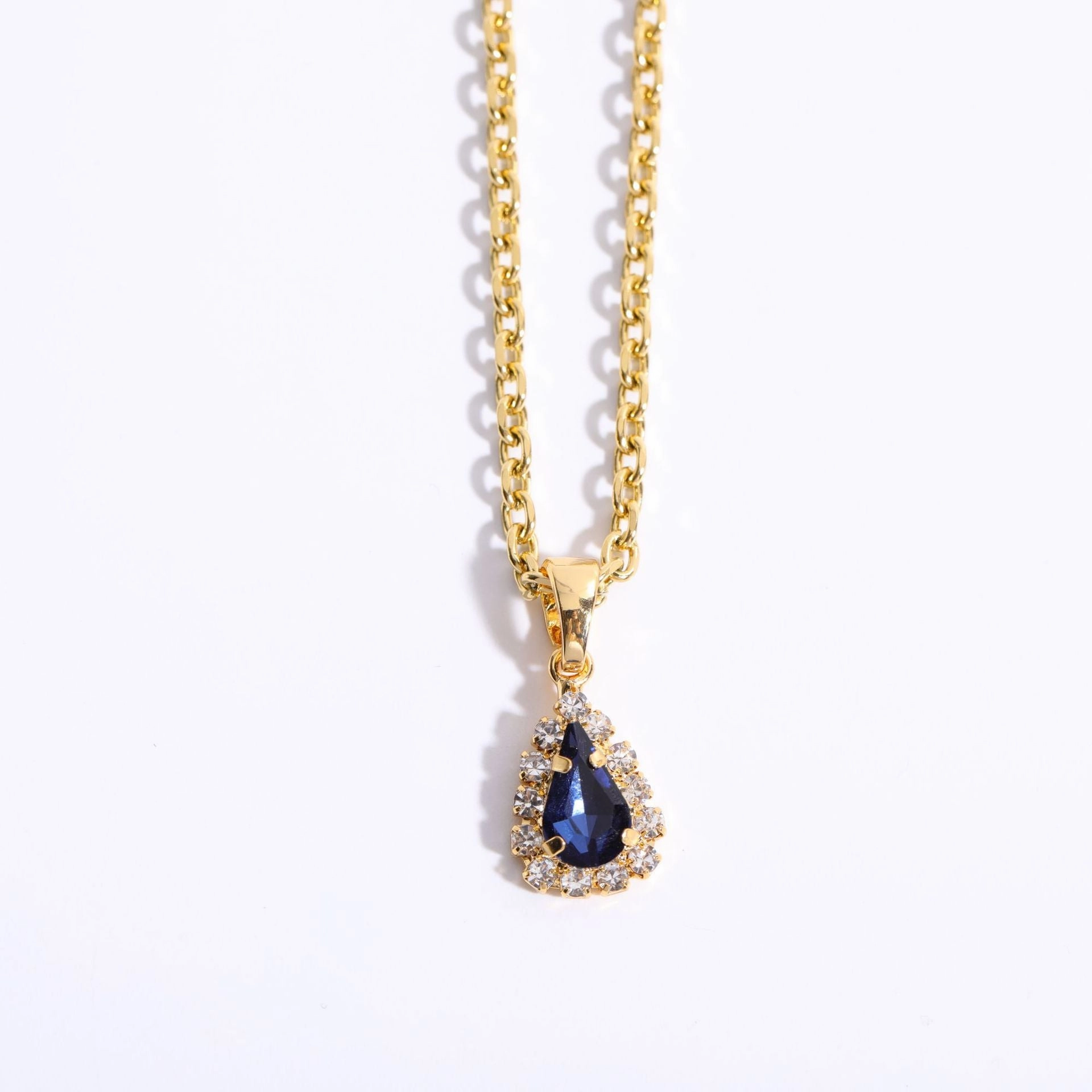 Wholesale Drop Shape Zircon Full Diamond Copper Necklaces