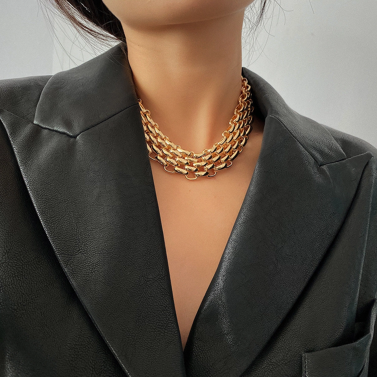 Wholesale Exaggerated Thick Chain Sweater Iron Necklaces