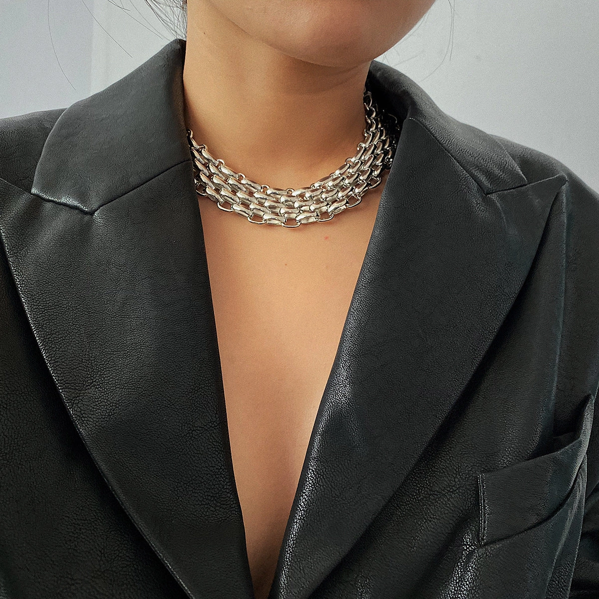 Wholesale Exaggerated Thick Chain Sweater Iron Necklaces