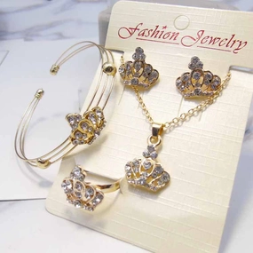 Wholesale Exquisite Crown Shaped Alloy Jewelry Set of Four Pieces