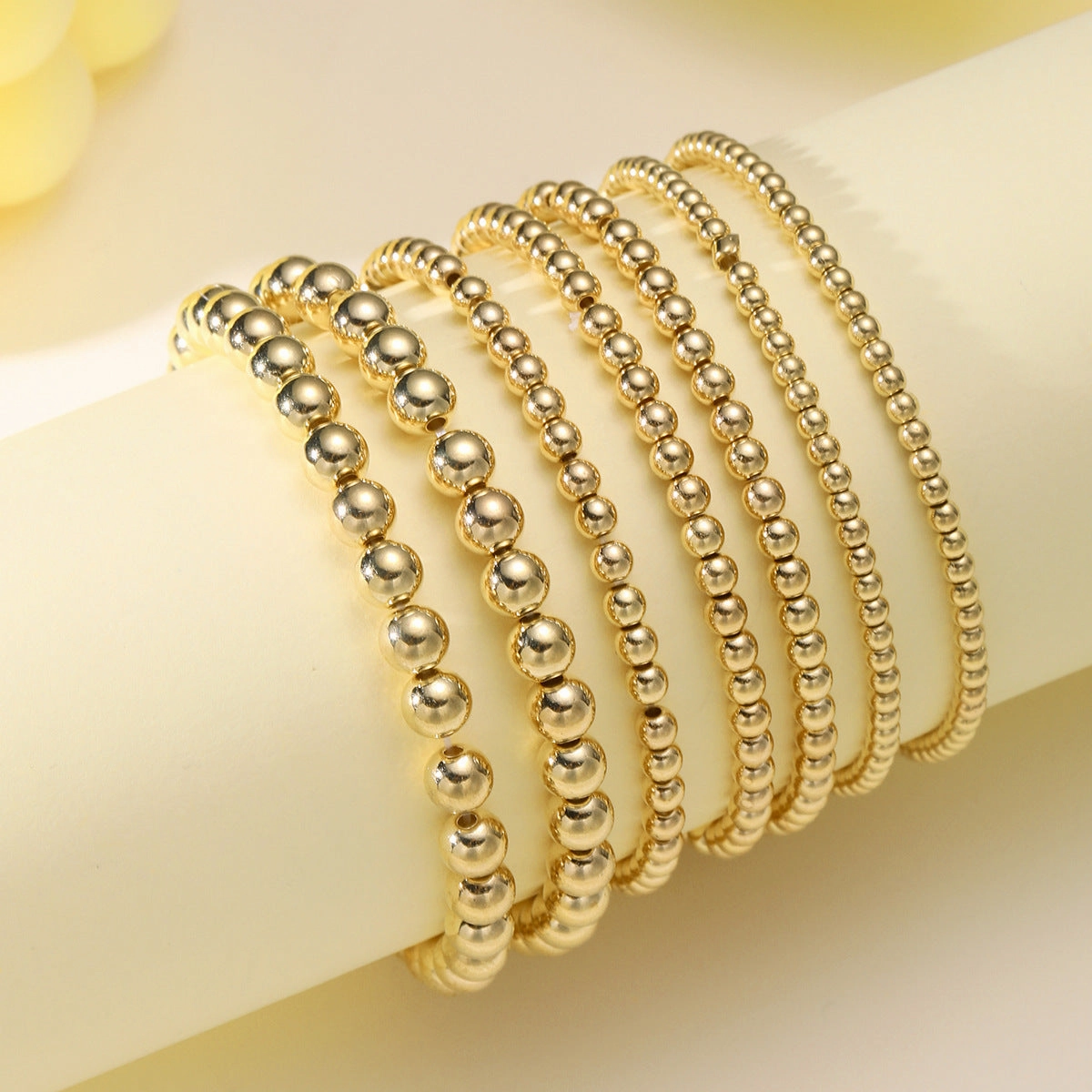 Wholesale Fashionable and simple elastic beaded bracelets 7 pieces