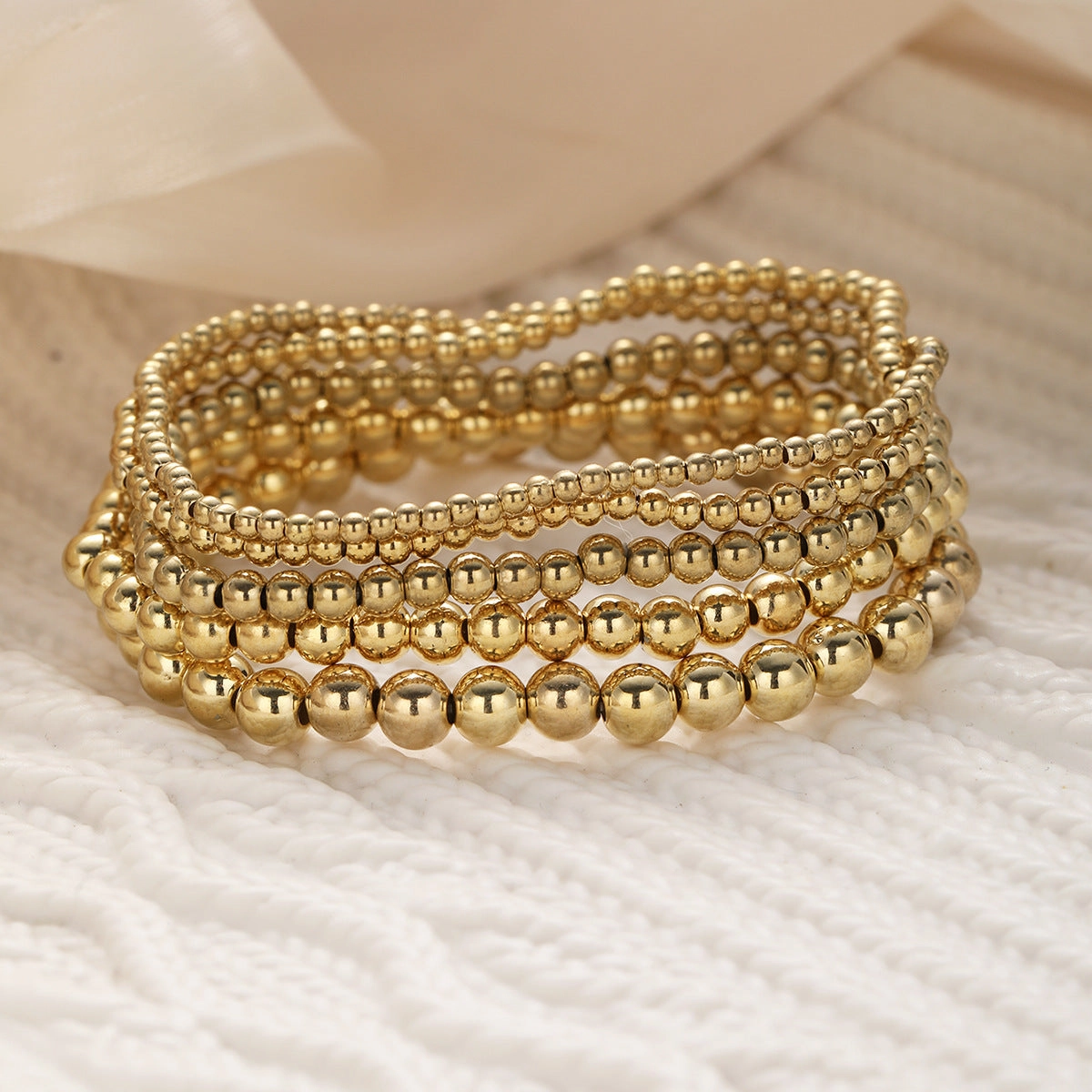 Wholesale Fashionable and simple elastic beaded bracelets 7 pieces