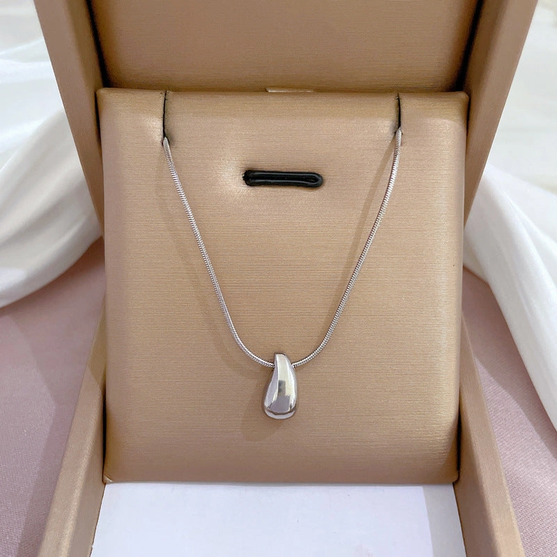 Wholesale Female Clavicle Titanium Steel Necklace