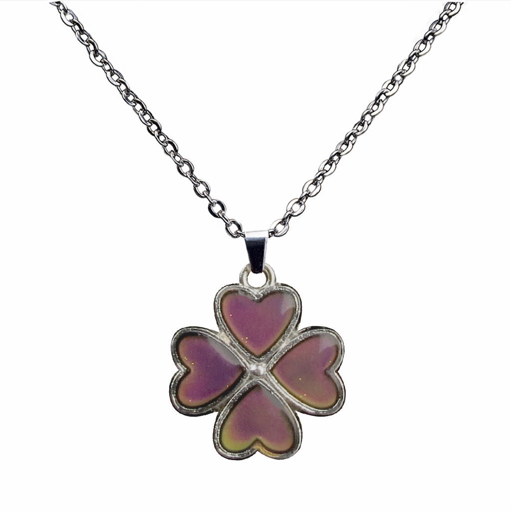 Wholesale Four Leaf Clover Petal Temperature Sensitive Color Changing Pendant Necklaces