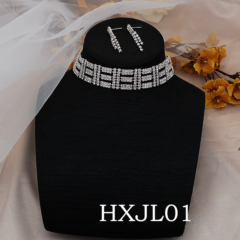 Wholesale Full Diamond Flower Shiny Necklaces
