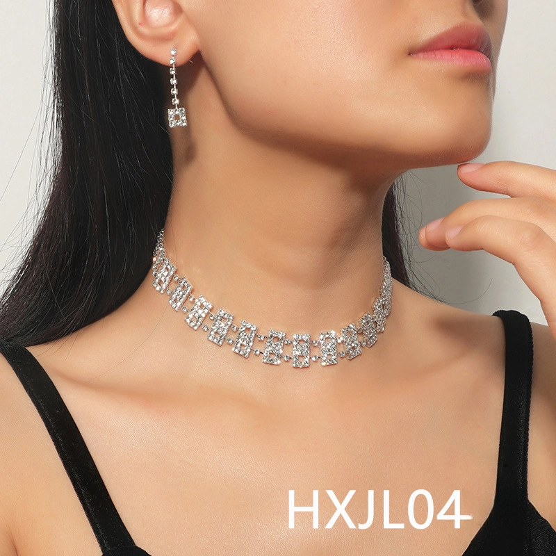 Wholesale Full Diamond Flower Shiny Necklaces