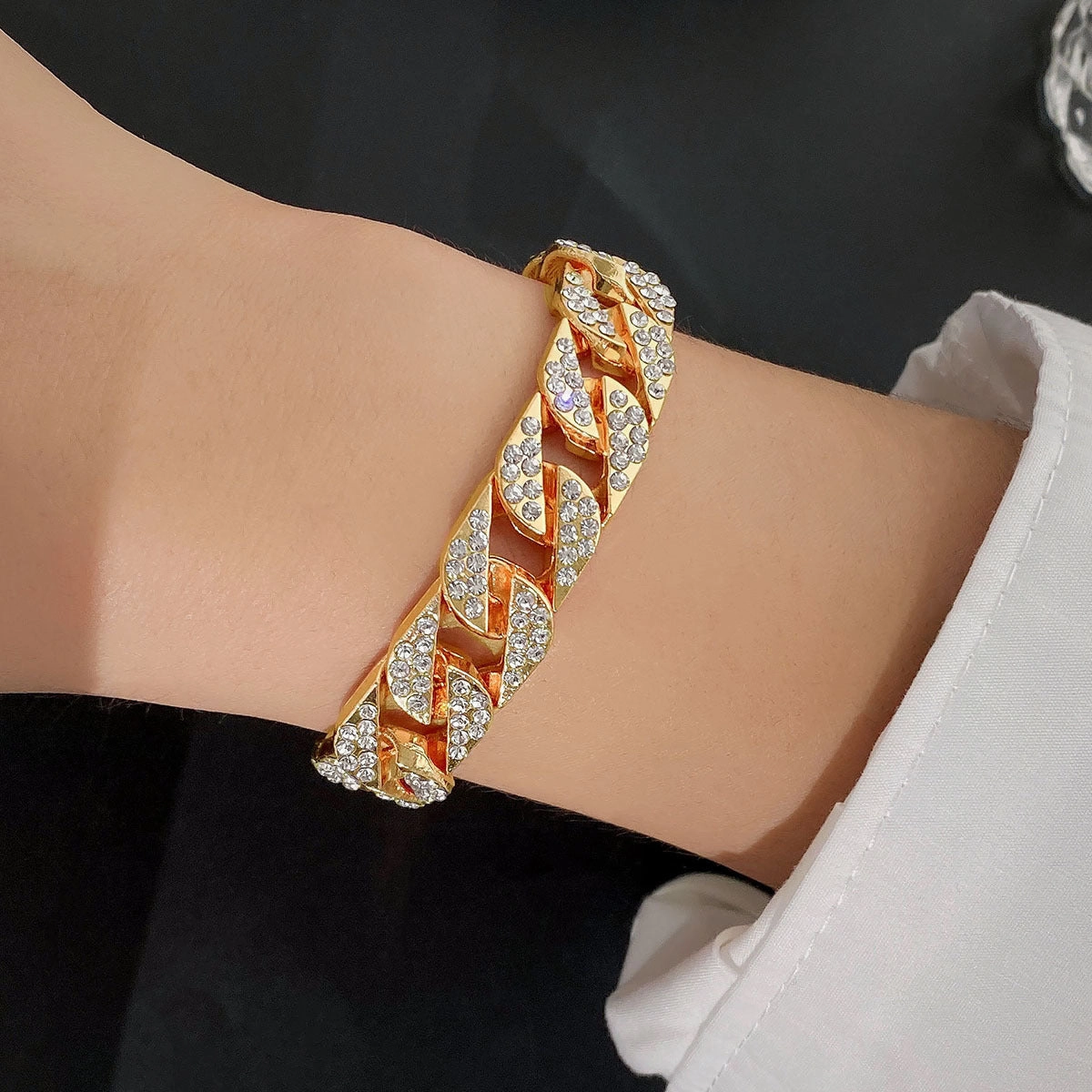 Wholesale Full Diamond Vintage Bracelet Set