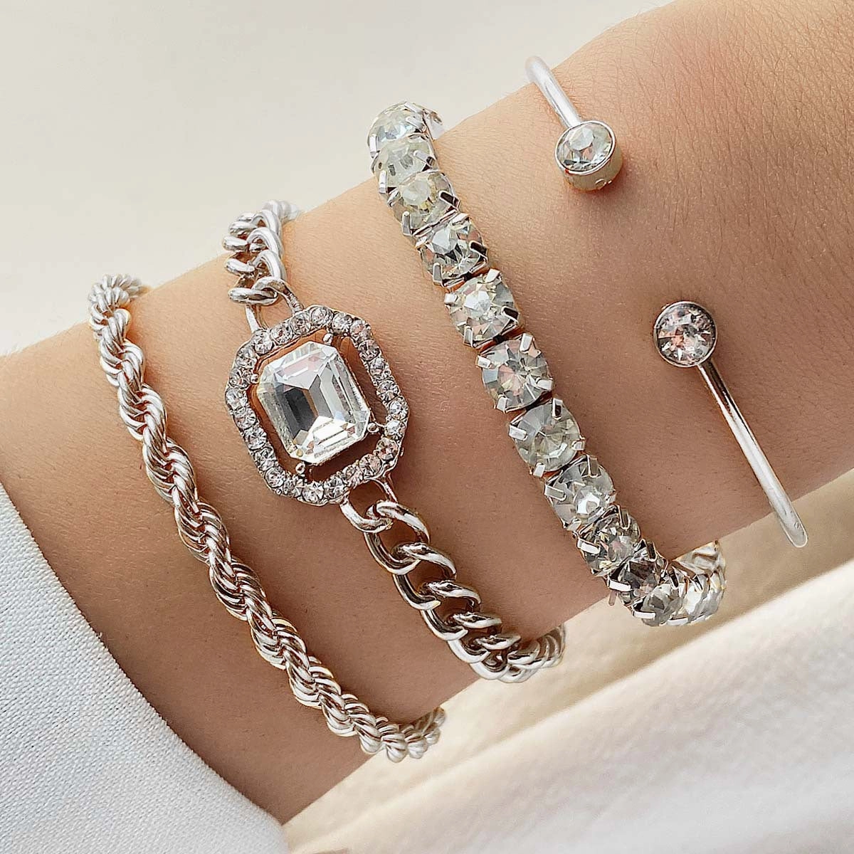 Wholesale Full Diamond Vintage Bracelet Set