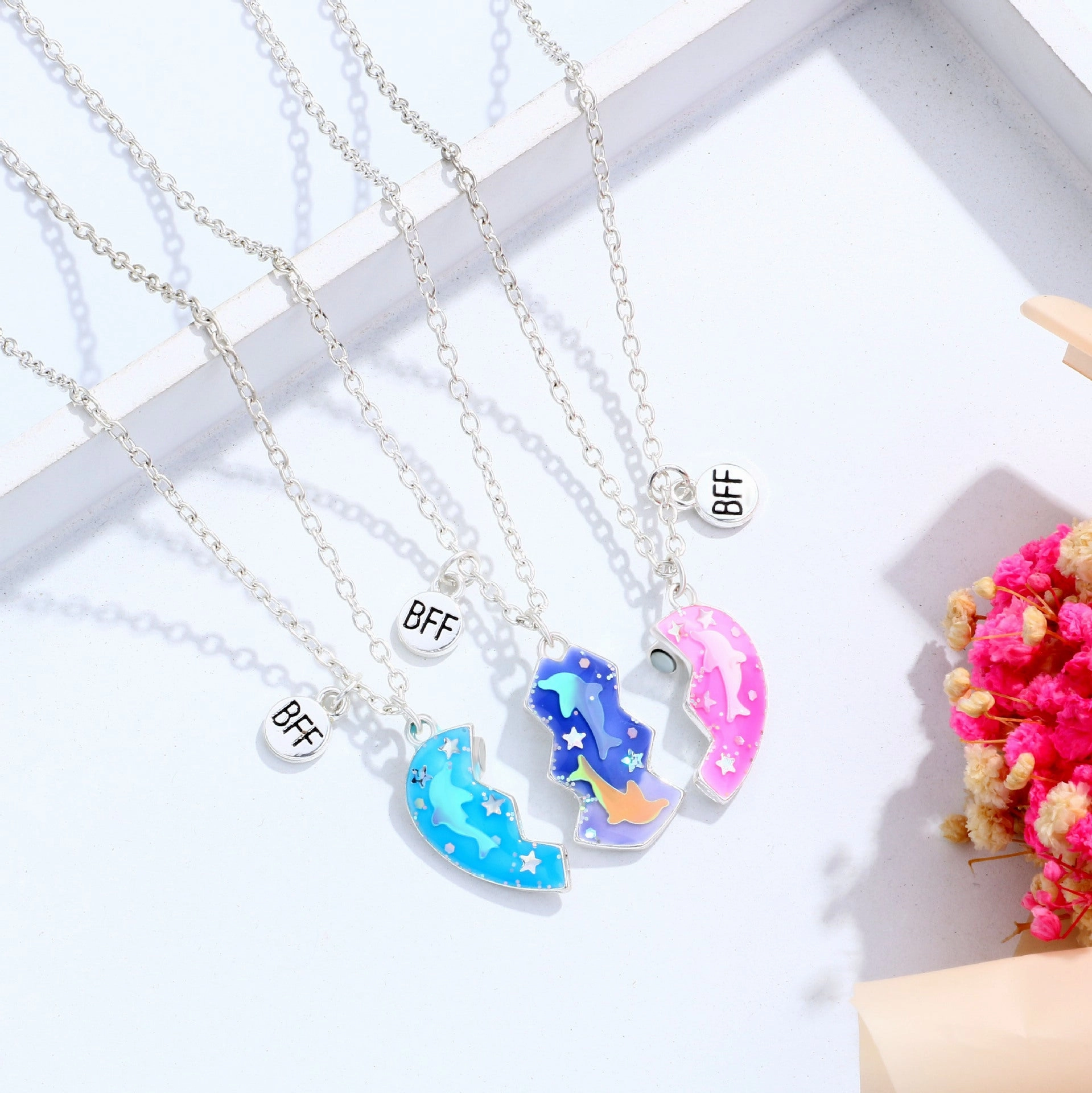 Wholesale Good Friends Kids Dolphin Drip Oil Magnet Stitching Heart Alloy Necklaces