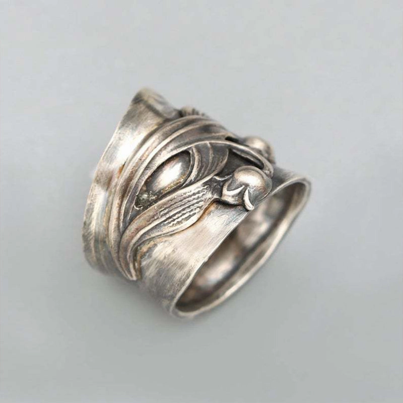 Wholesale Goth Theme Ring Alloy Lily Flower Wrap Vintage OLY-RS-HC003