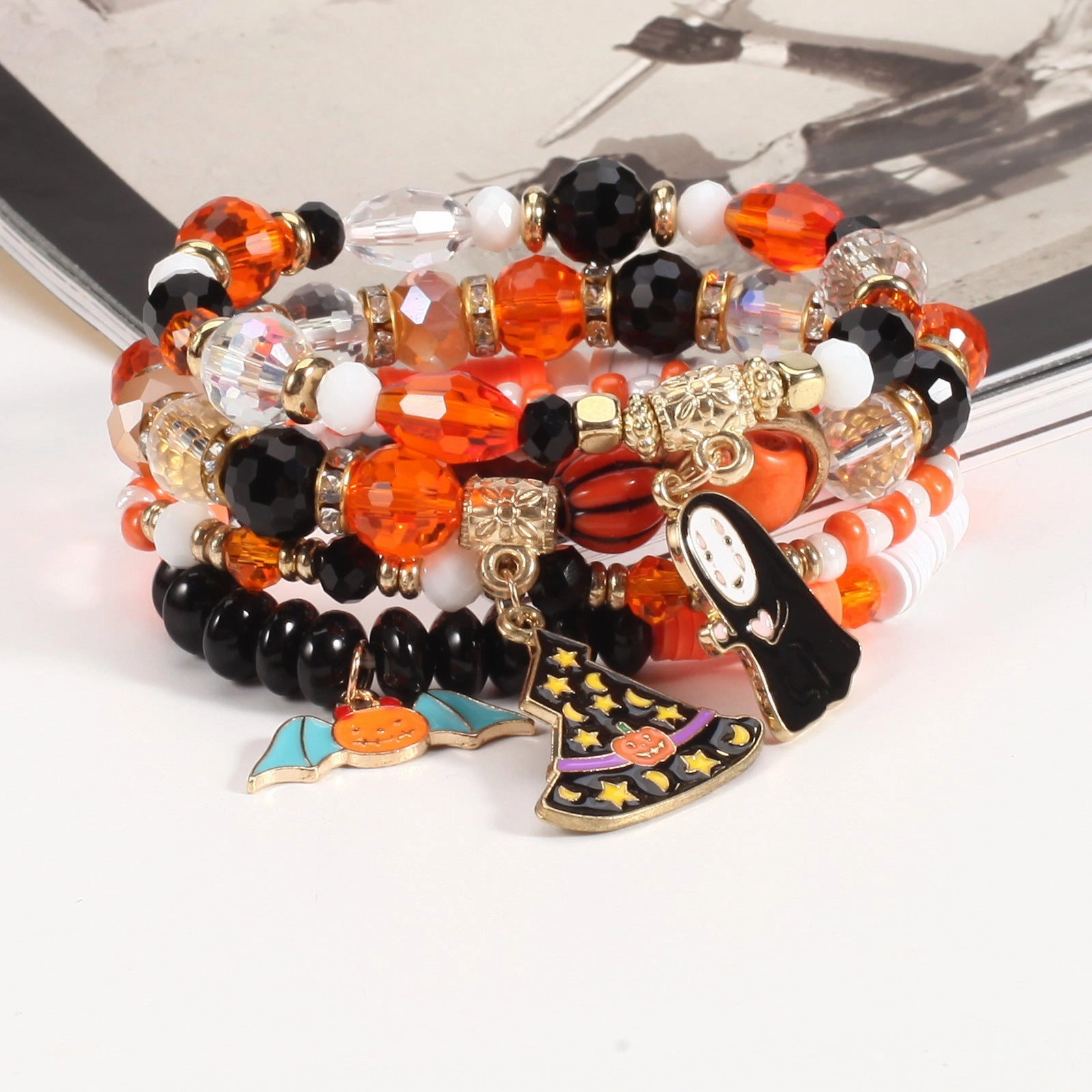 Wholesale Halloween Multi-layer Bat Pumpkin Spider Glass Clay Beaded Bracelet