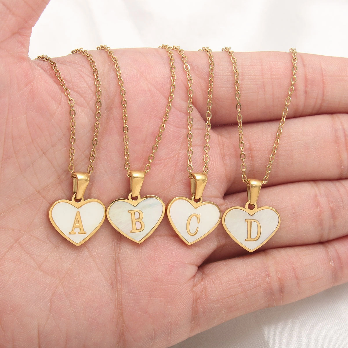Wholesale Heart Shape Shell Stainless Steel Necklaces