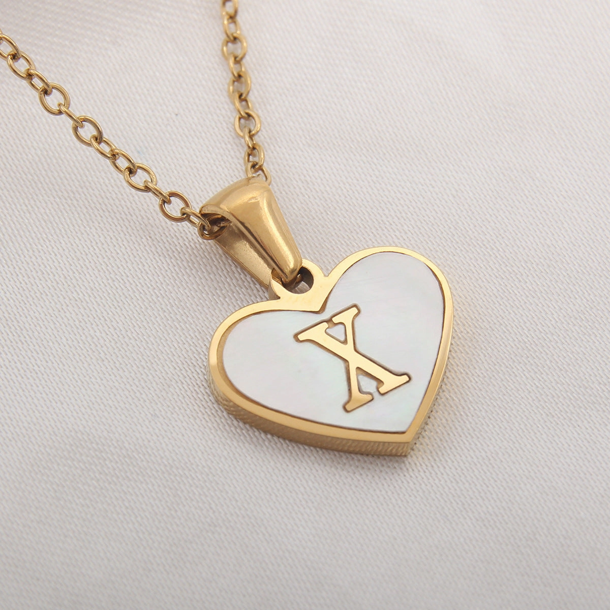 Wholesale Heart Shape Shell Stainless Steel Necklaces