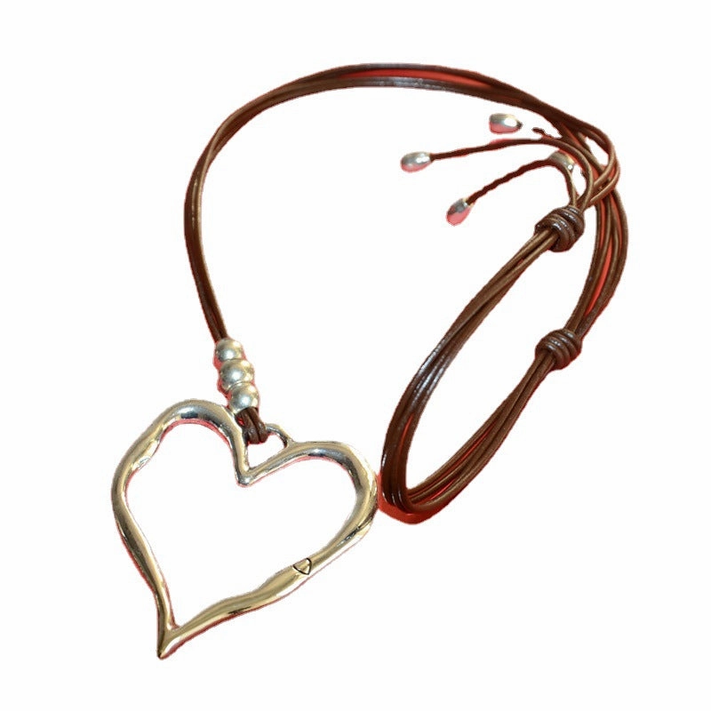 Wholesale Heart Vintage Alloy Necklaces