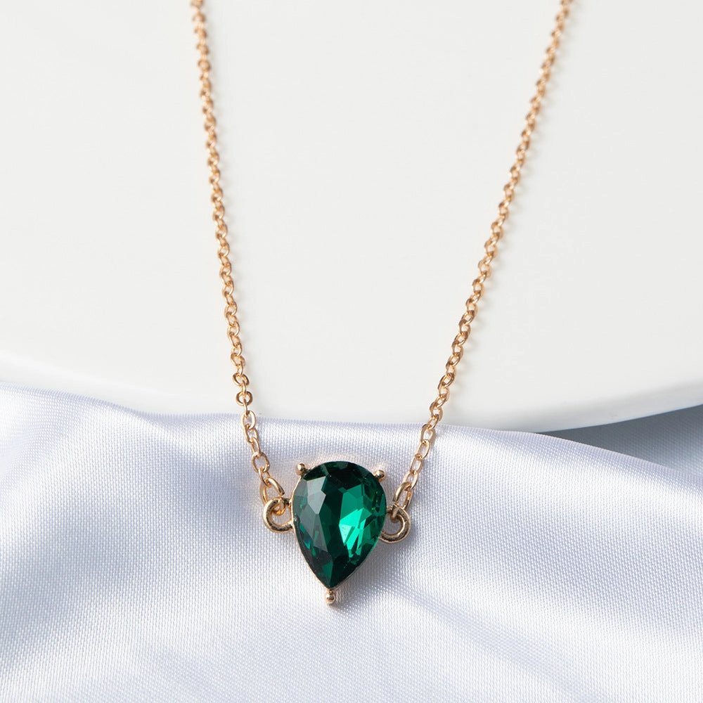 Wholesale Heart Zircon Alloy Necklaces Three-Piece Set