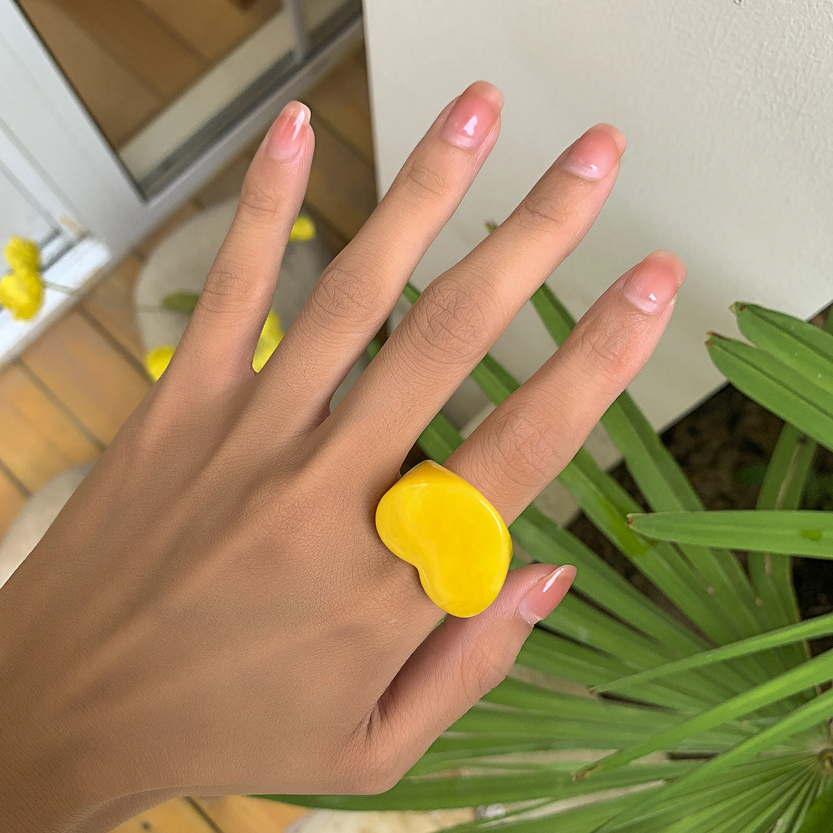 Wholesale Hearts Acrylic Rings