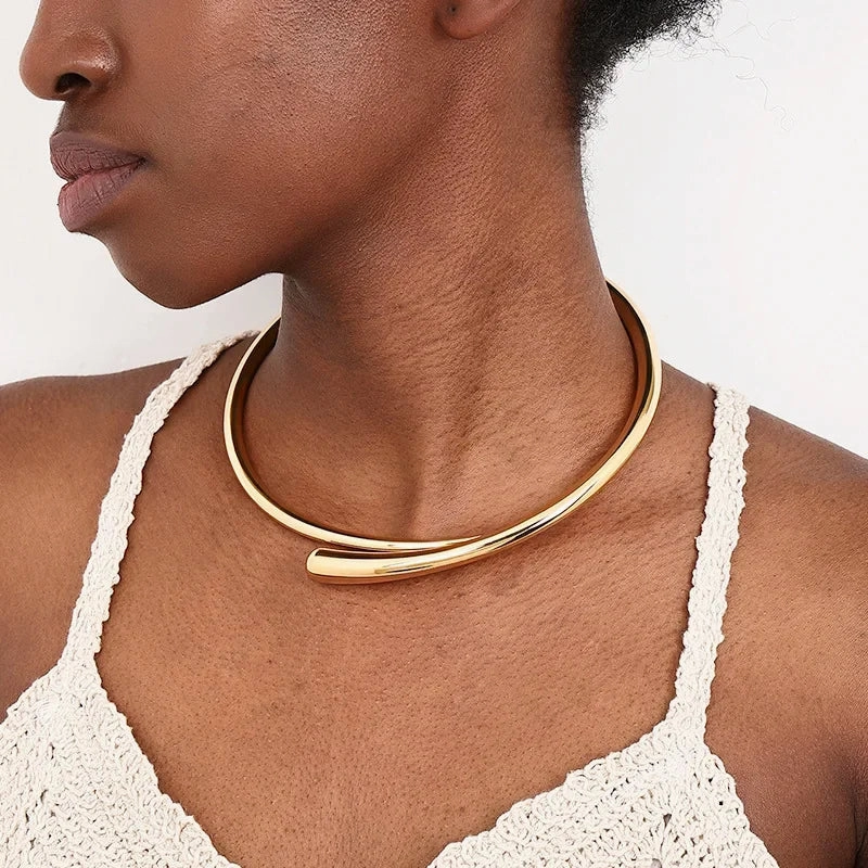 Wholesale heavy metal cold wind punk hip-hop street photographer lady collar necklace