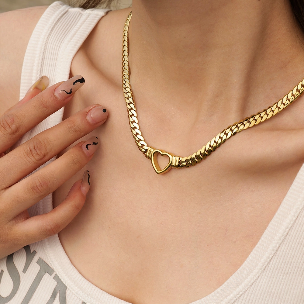 Wholesale Hip Hop Flat Cuban Chain Heart Necklace