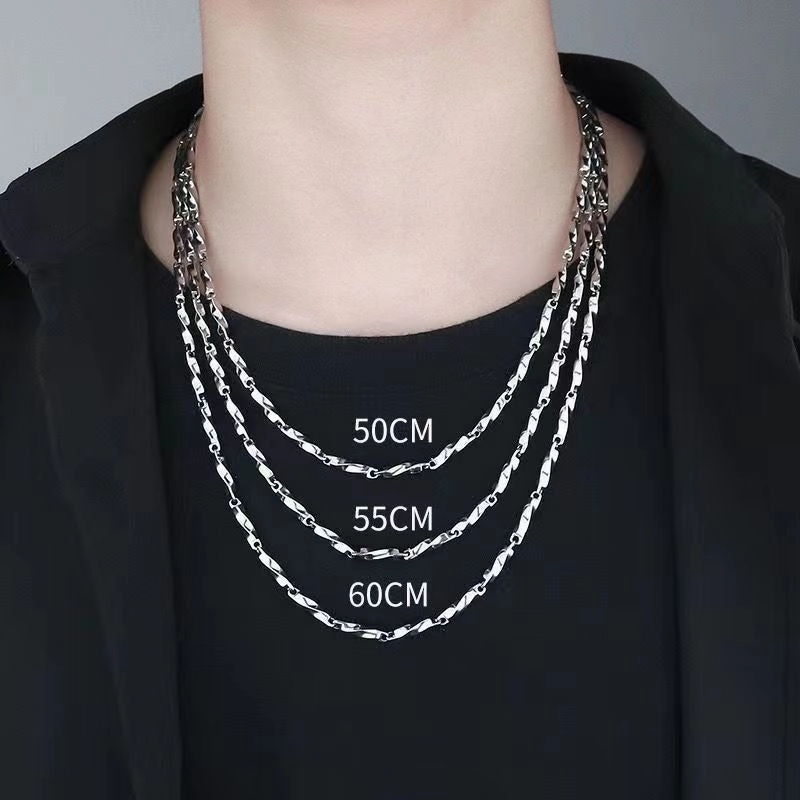 Wholesale Hip Hop Mobius Ring Titanium Steel Temperament Stainless Steel Necklaces