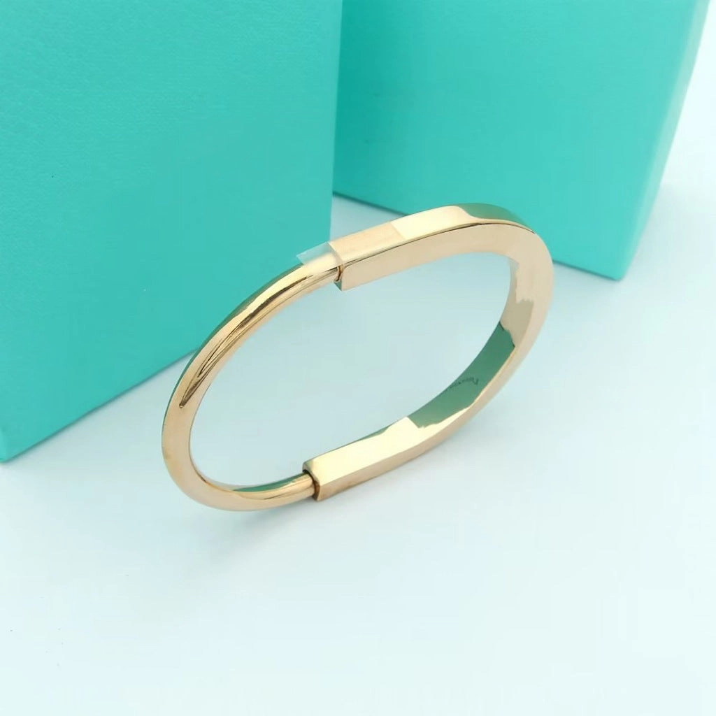 Wholesale Horseshoe Shaped Open Stainless Steel Bracelets