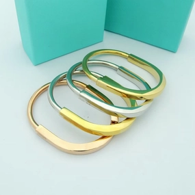 Wholesale Horseshoe Shaped Open Stainless Steel Bracelets
