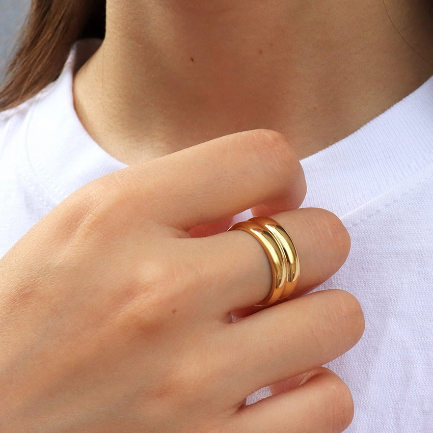 Wholesale Inlaid Pear-shaped Zircon Titanium Steel Thin Circle Open Ring
