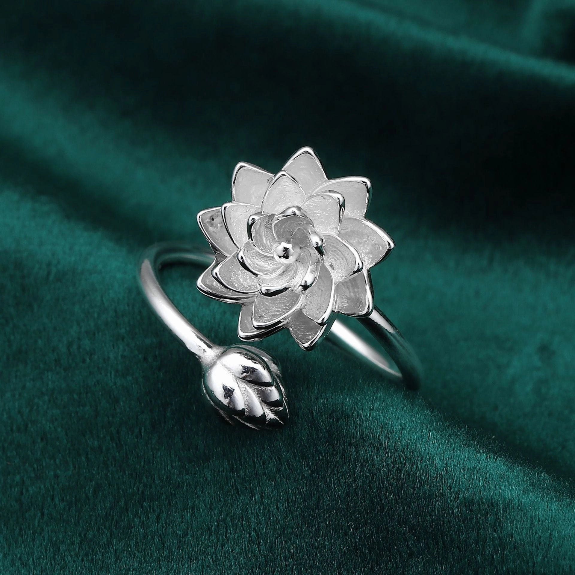 Wholesale Jewelry Rotating Lotus Sterling Silver Rings