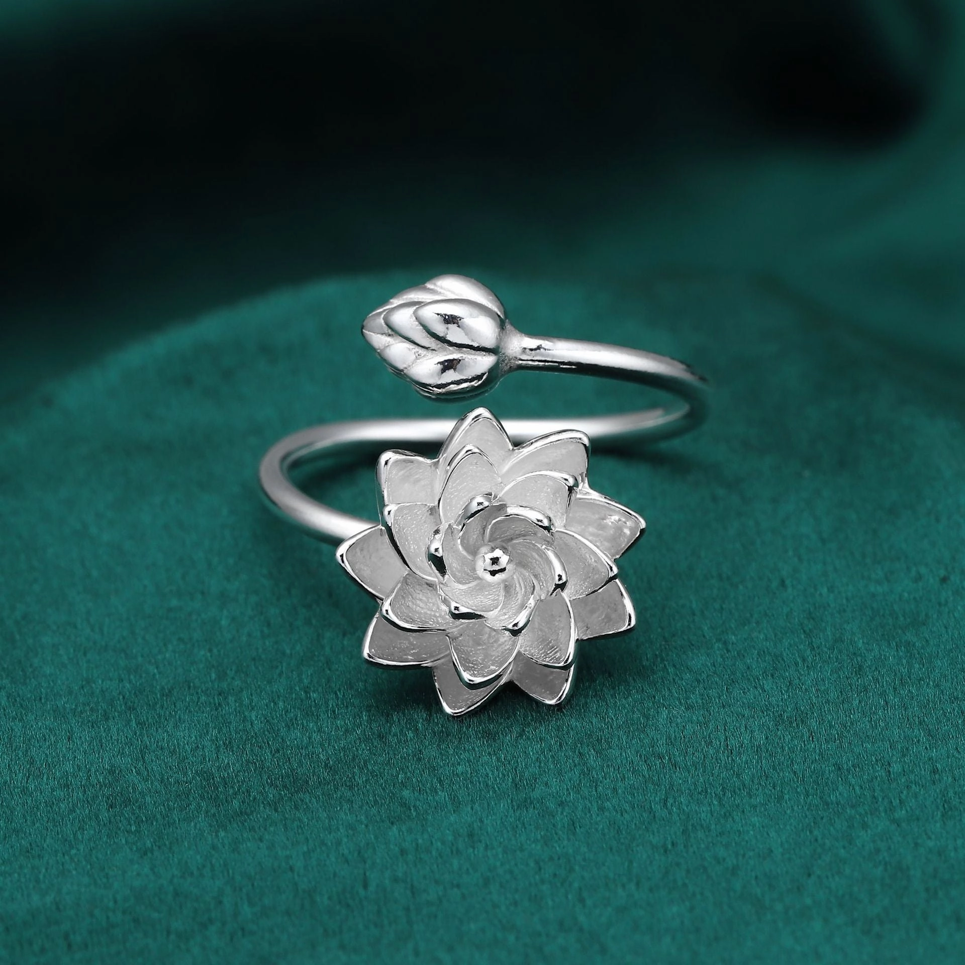 Wholesale Jewelry Rotating Lotus Sterling Silver Rings