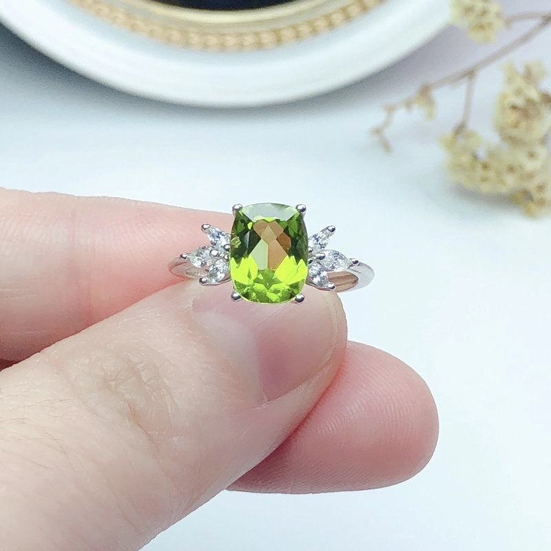 Wholesale Live Mouth Adjustable Peridot Copper Ring