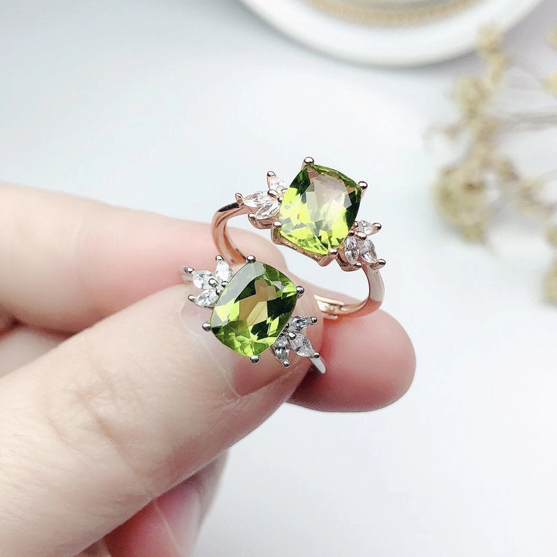 Wholesale Live Mouth Adjustable Peridot Copper Ring