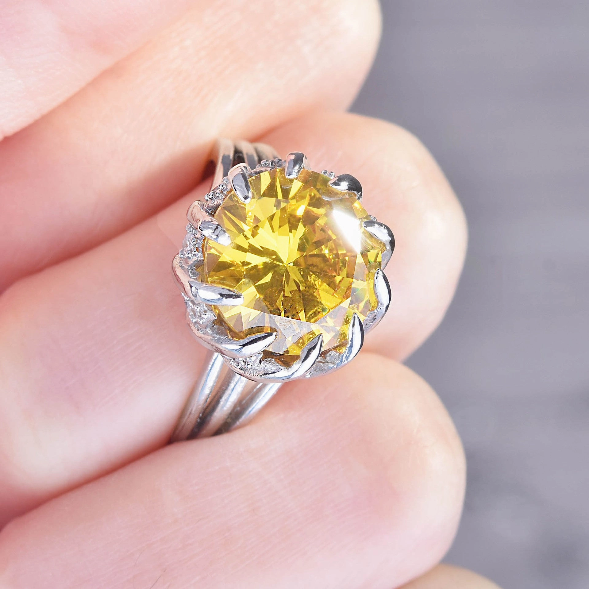 Wholesale Lotus Ring Yellow Diamond Rings Copper