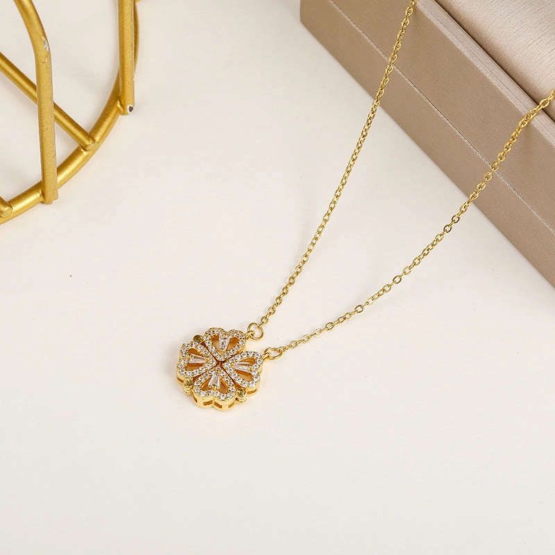 Wholesale Love Clover Titanium Steel Necklaces