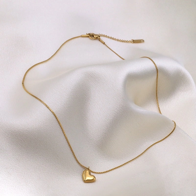 Wholesale Love Necklace, Niche Design Titanium Steel Necklaces
