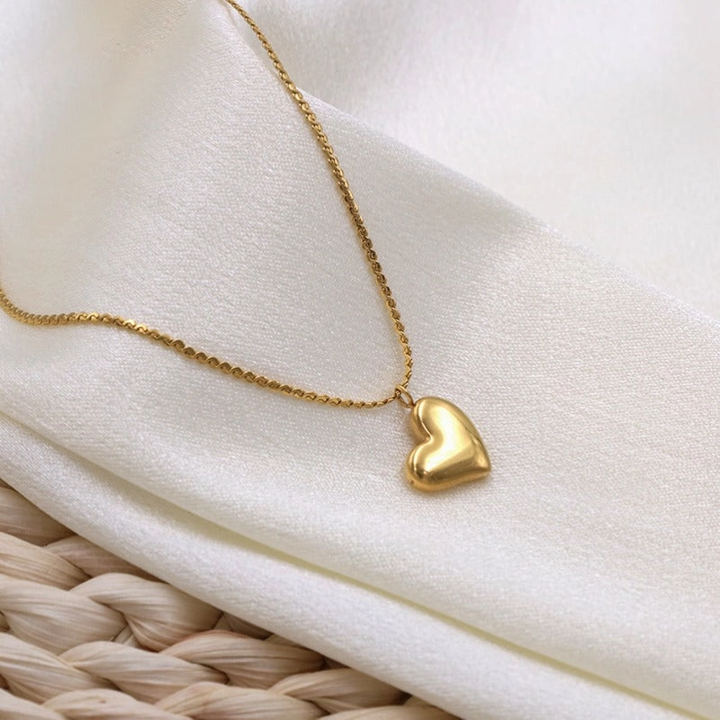 Wholesale Love Necklace, Niche Design Titanium Steel Necklaces