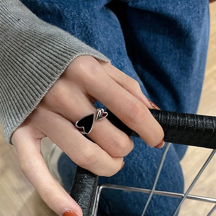 wholesale Metal Black Open Heart Adjustable Ring