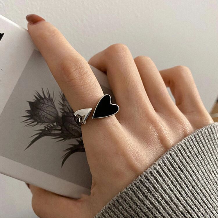 wholesale Metal Black Open Heart Adjustable Ring
