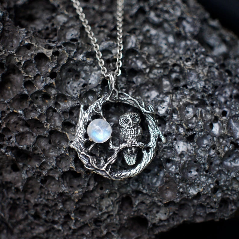 Wholesale Moonstone Owl Necklace Alloy