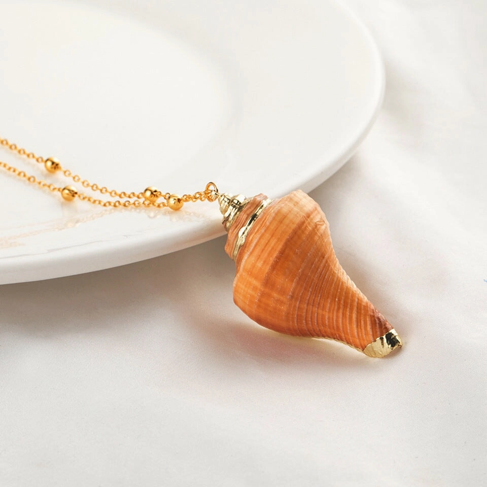 Wholesale Natural Shell Necklace Women Clavicle Chain