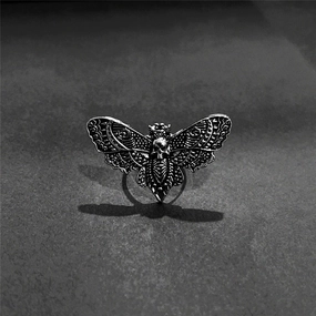 Wholesale New Vintage Insect Bat Heart Personality Alloy Ring