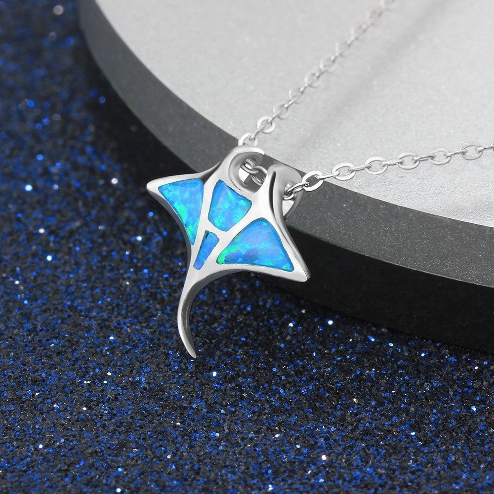 Wholesale Ocean Collection Whale Alloy Necklaces